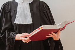 ВККС признала законным решение о лишении судьи мантии
