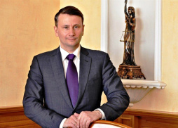 Сын экс-губернатора возглавил Арбитражный суд Подмосковья