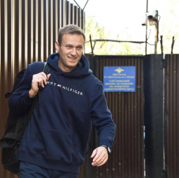 Алексей Навальный умер в исправительной колонии Алексей Навальный умер в исправительной колонии